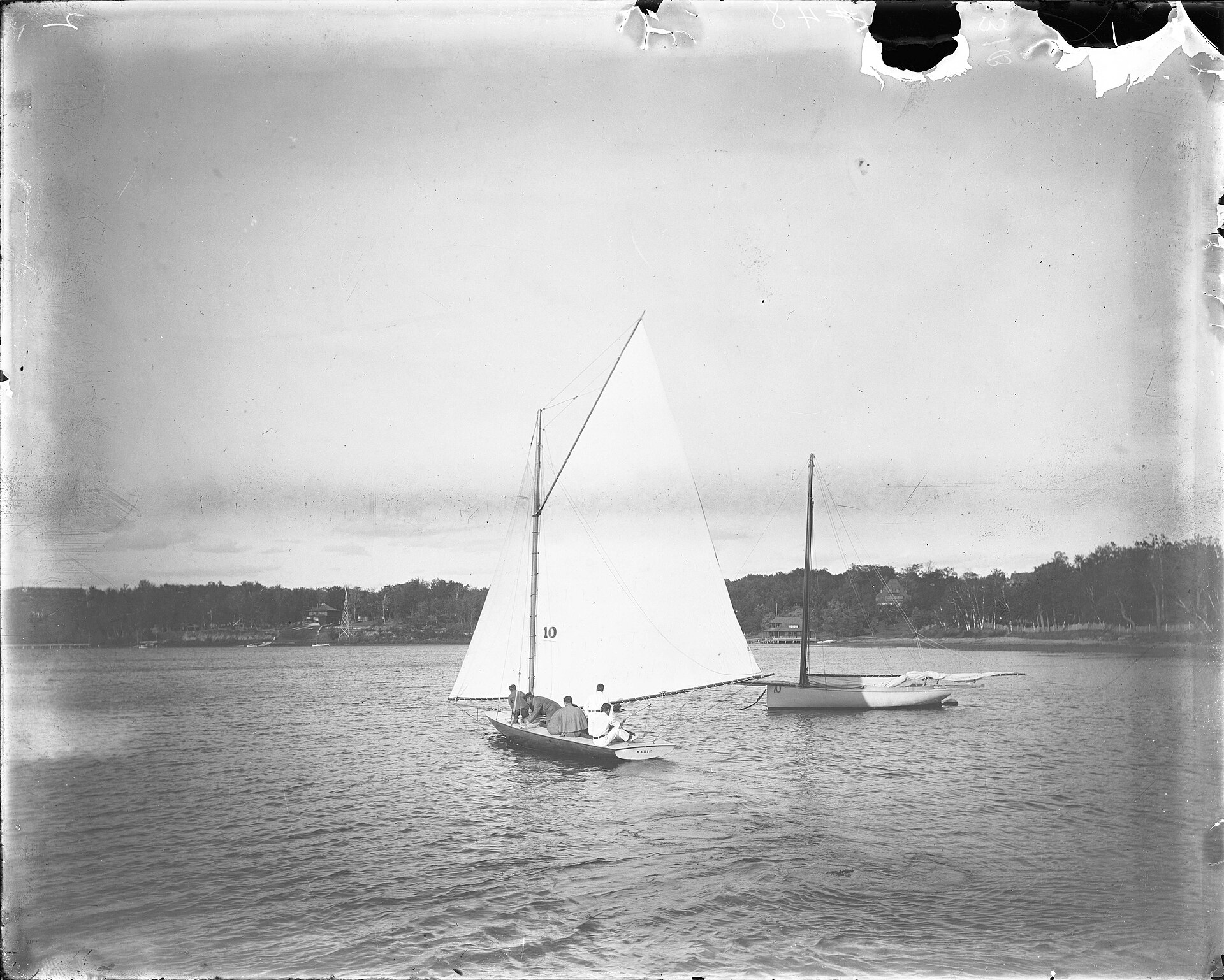 Sailboats on Deephaven Bay