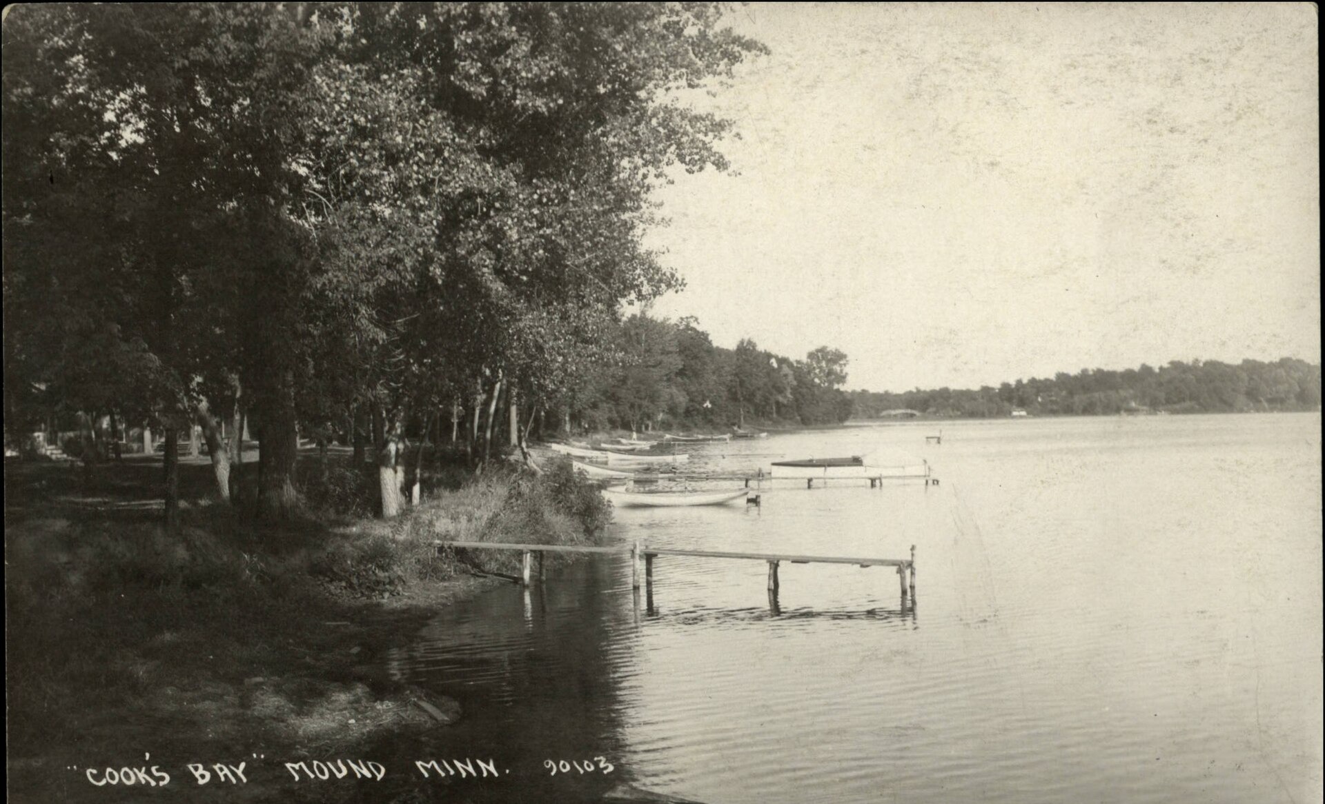 Cook's Bay shoreline in Mound, Minnesota, historic postcard