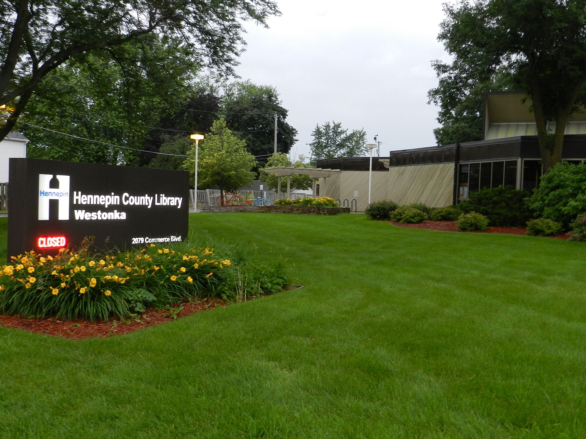Westonka Library exterior in the Mound area